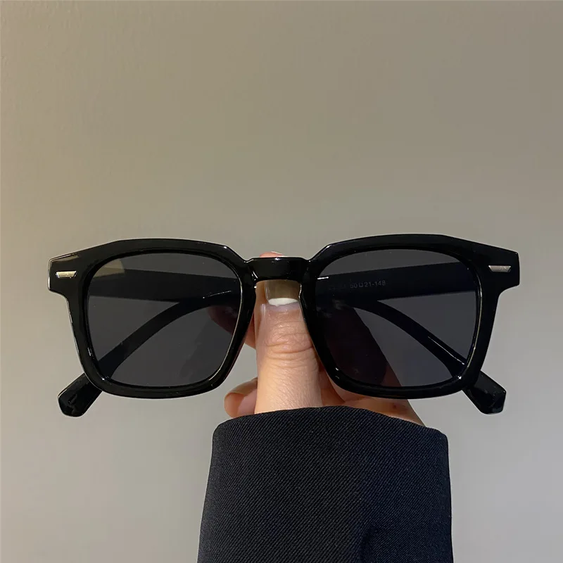 Nuovi occhiali da sole retrò Y - Sunglasses Uv400 recensione e prezzo