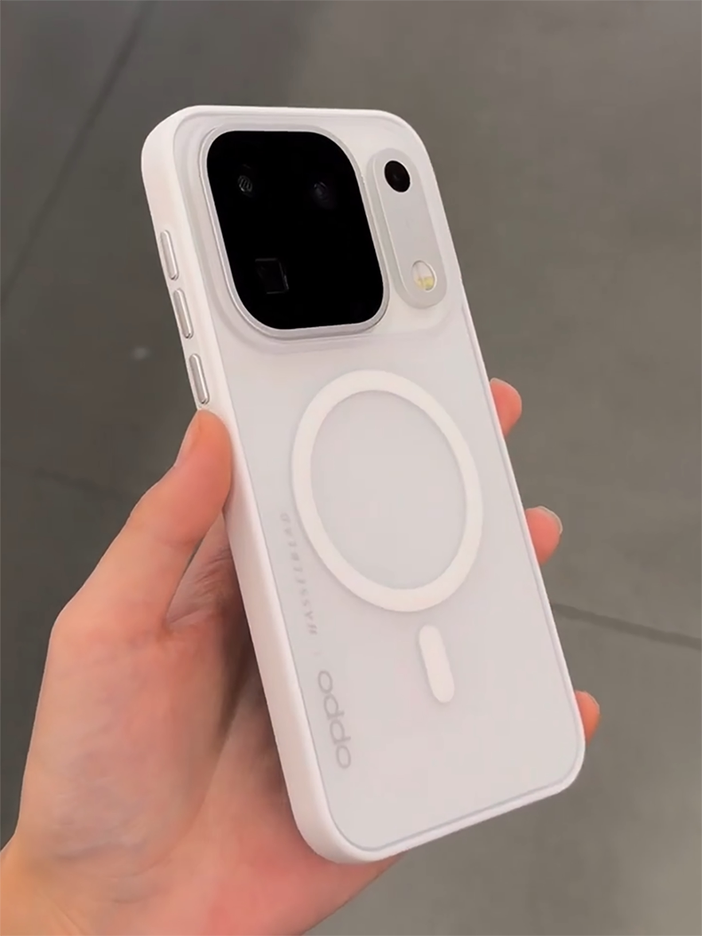 Custodie per smartphone in acr - Premium Cigar Case recensione e prezzo