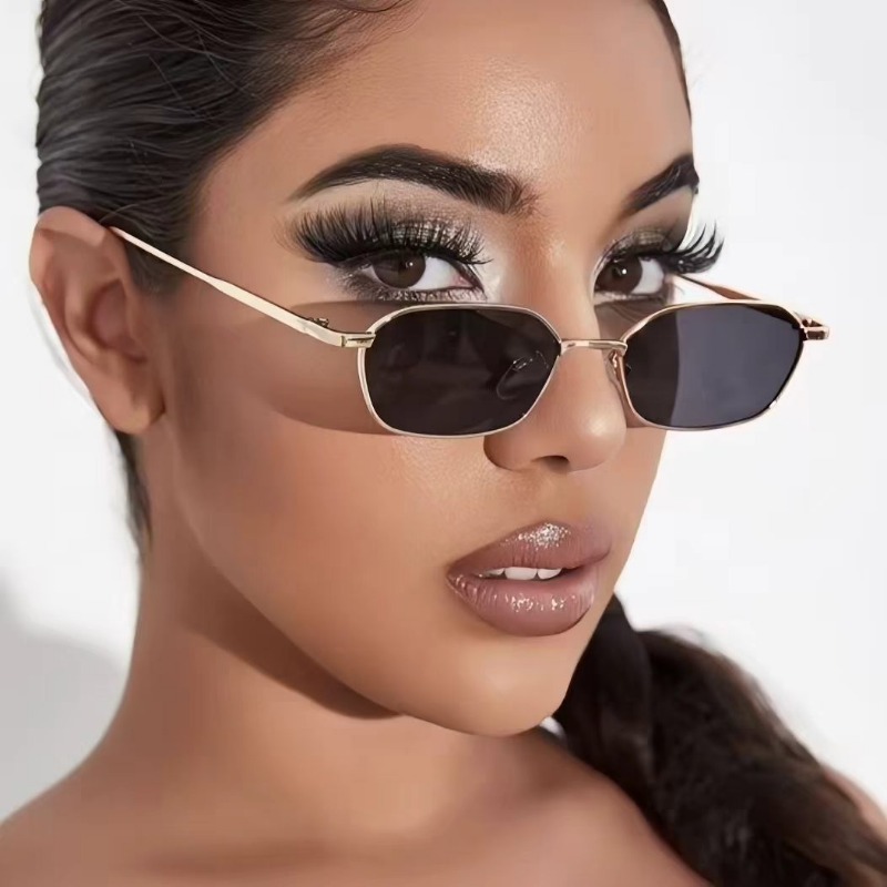 Nuovi Occhiali da Sole Steampu - Designer Sunglasses recensione e prezzo