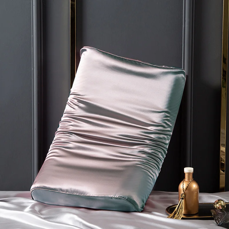 Fodera per cuscino in seta di  - Silk Pillowcase recensione e prezzo