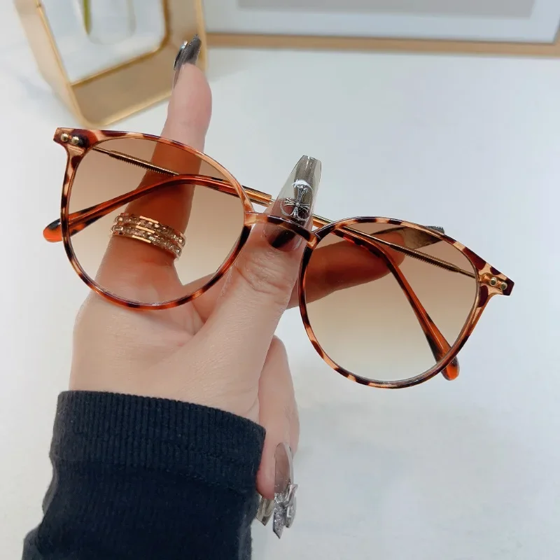 Nuovi Occhiali da Sole Rotondi - Designer Sunglasses recensione e prezzo